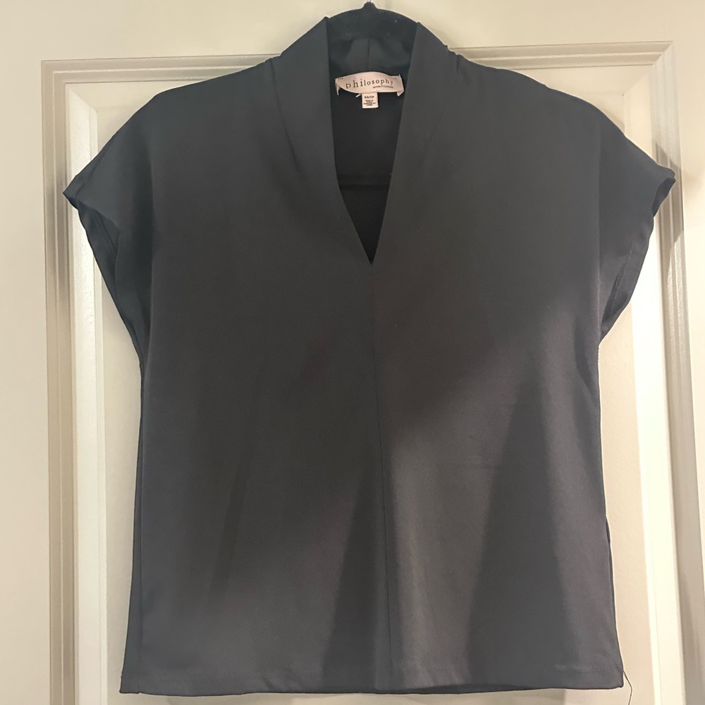 Women’s Black Philosophy Top sz XS
